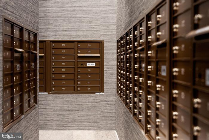 210 South 12th Street, Unit 1B123N Philadelphia, PA 19107 - Photo 41 of 45