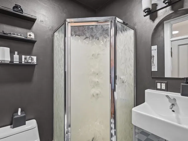 $799,000 | 402 East State Street, Rockford, IL 61104