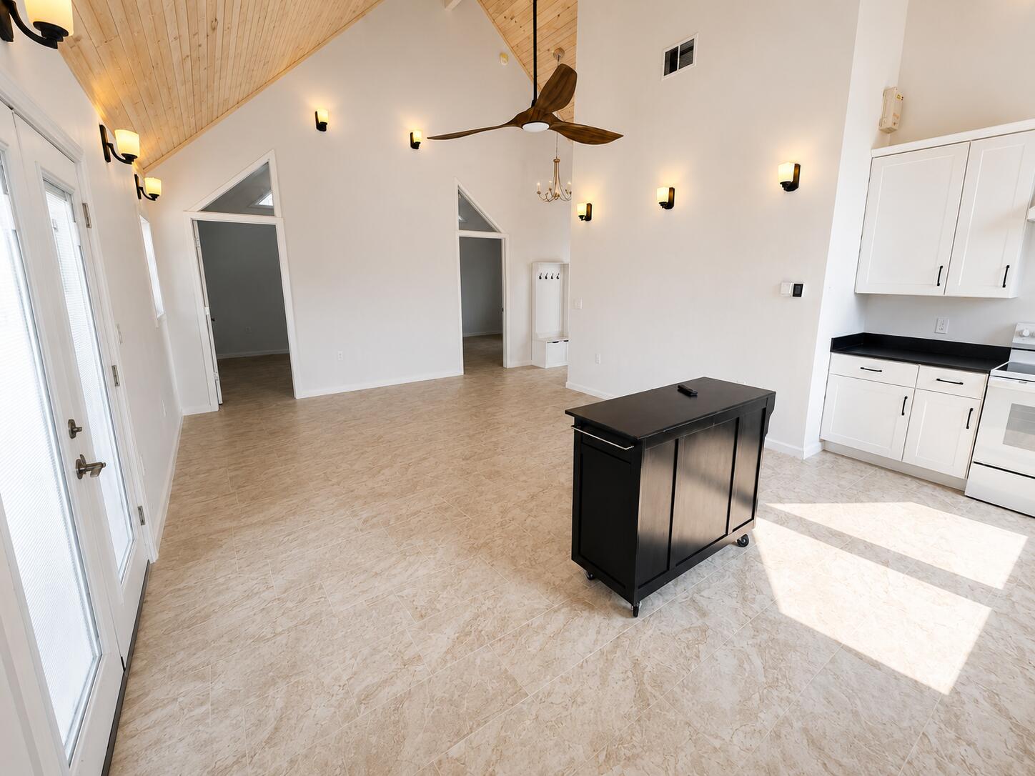 415 George Street Cheboygan, MI 49721 - Photo 12 of 36 Gallery Image 12