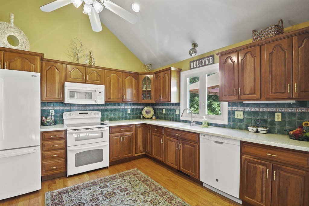 3 Okemo Ridge Road Sutton, MA 01590 - Photo 4 of 26