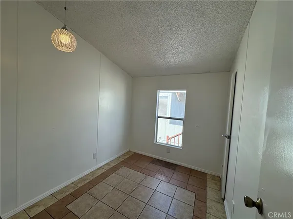 $140,000 | 1700 South Glendora Avenue, Unit 43, Glendora, CA 91740