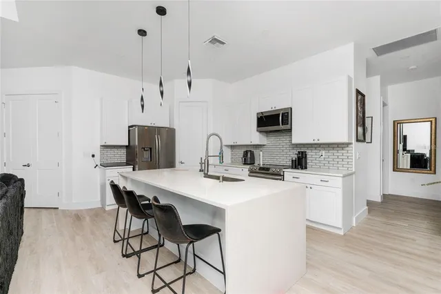 $469,000 | 17313 Muscat Lane, Punta Gorda, FL 33955