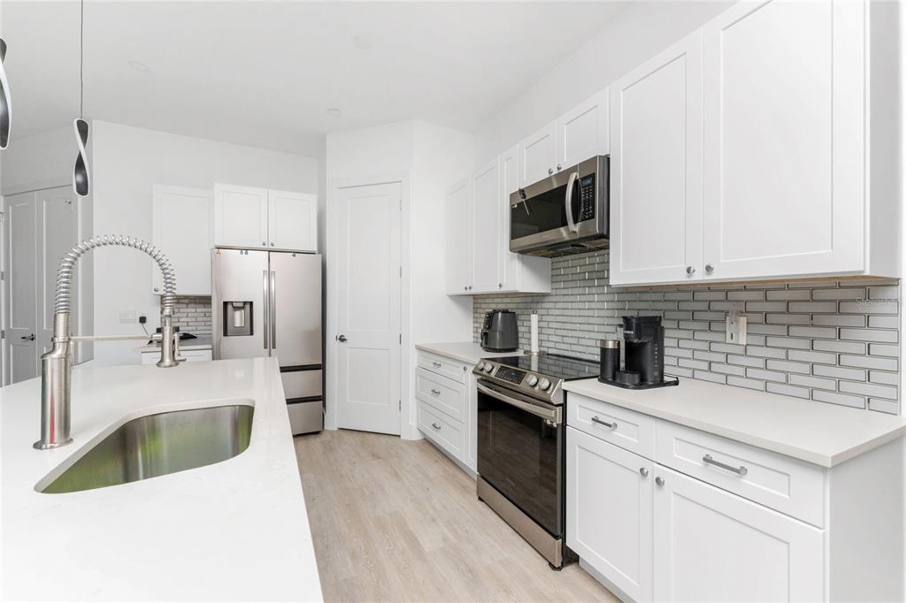 17313 Muscat Lane Punta Gorda, FL 33955 - Photo 6 of 22