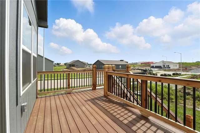 $532,282 | 10523 North Jarboe Street, Kansas City, MO 64155