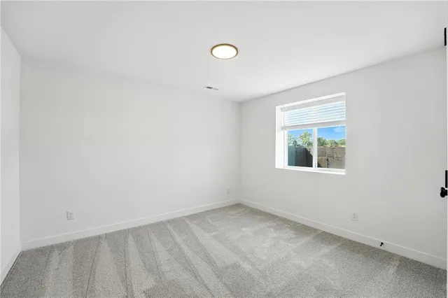 $532,282 | 10523 North Jarboe Street, Kansas City, MO 64155