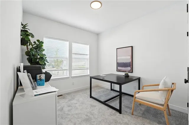 $532,282 | 10523 North Jarboe Street, Kansas City, MO 64155