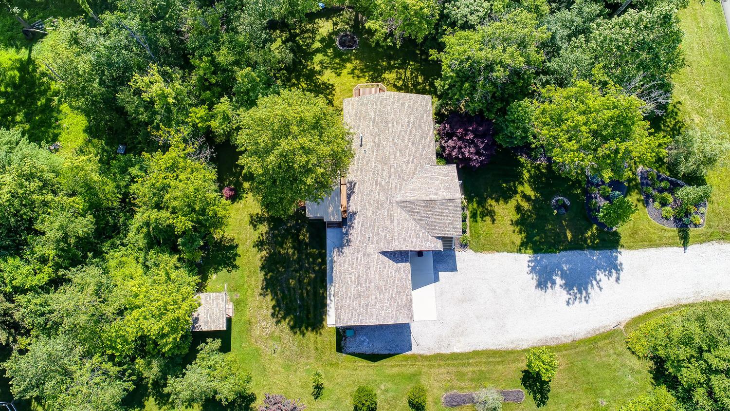 162 Middle Ground Road Southwest Pataskala, OH 43062 - Photo 2 of 55