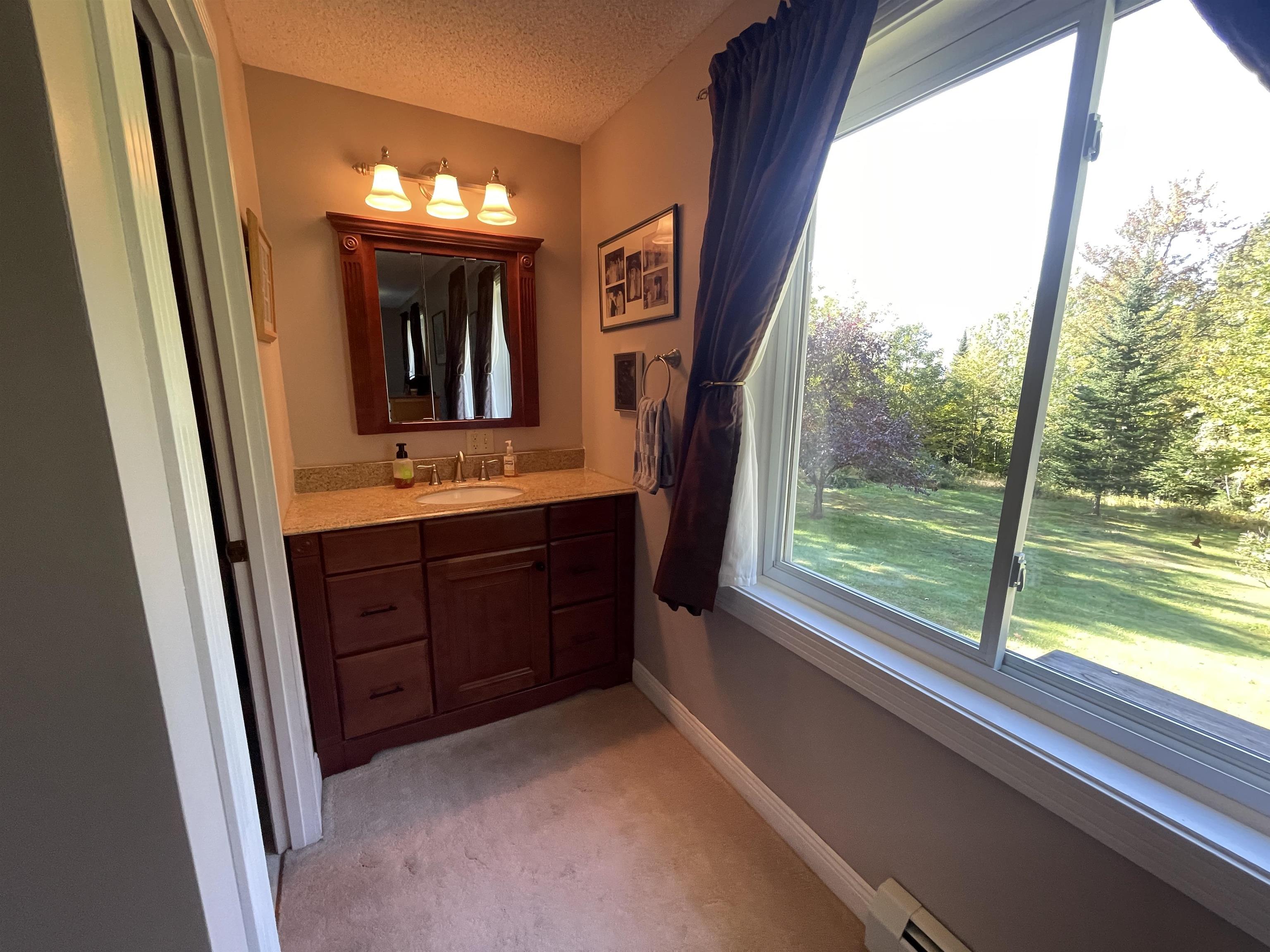 761 Mt Eustis Road Littleton, NH 03561 - Photo 23 of 37