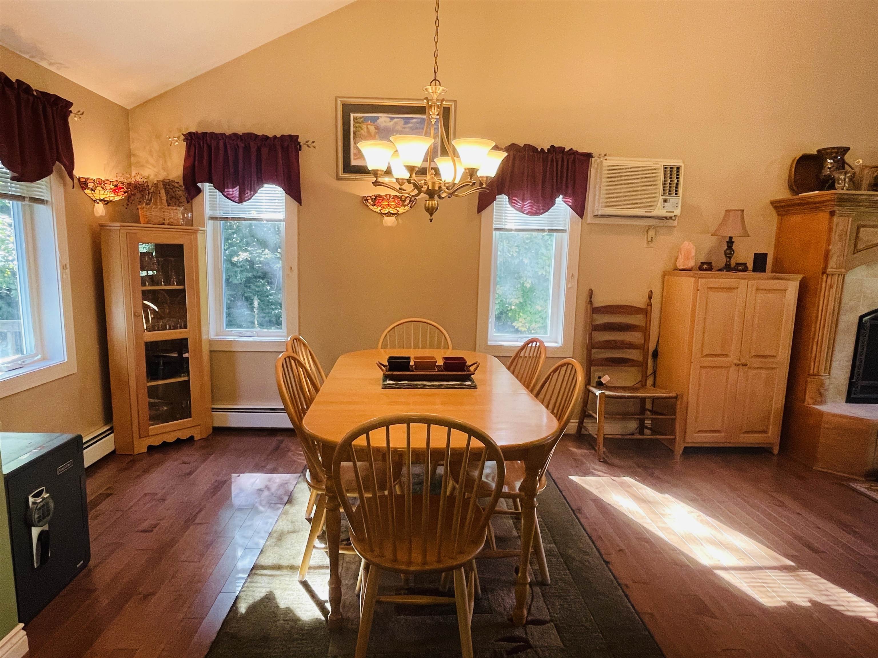 761 Mt Eustis Road Littleton, NH 03561 - Photo 7 of 37