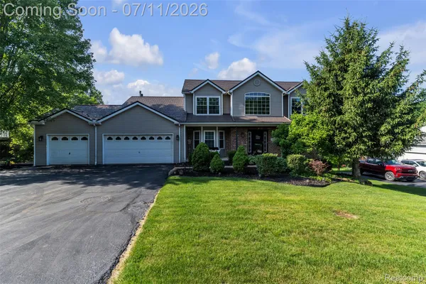 $599,900 | 3955 Forest Edge Drive, Commerce Township, MI 48382