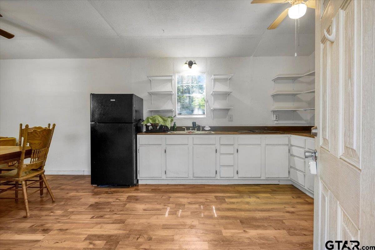 23207 Holly Road Mineola, TX 75773 - Photo 3 of 19