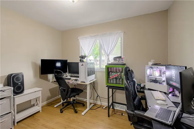 $175,000 | 8803 Manchester, Kansas City, MO 64138