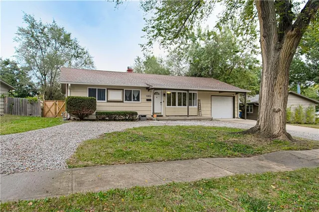 $175,000 | 8803 Manchester, Kansas City, MO 64138