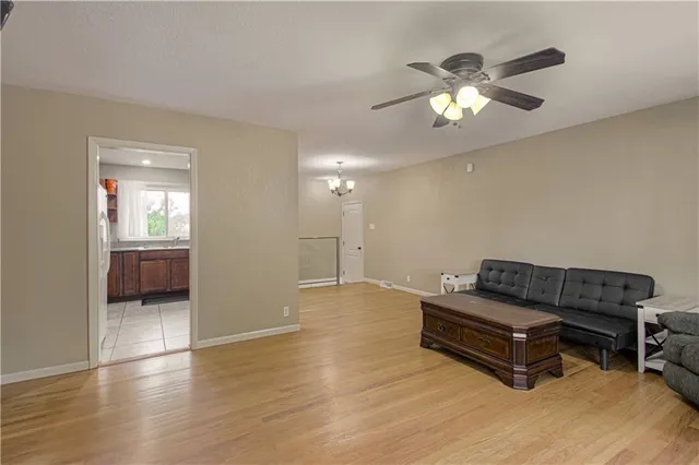 $175,000 | 8803 Manchester, Kansas City, MO 64138