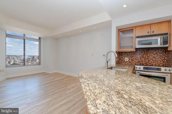 $1,850 | 675 President Street, Unit 2207, Baltimore, MD 21202