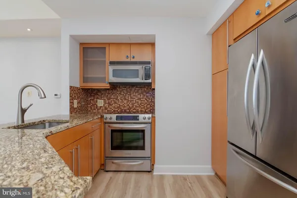 $1,850 | 675 President Street, Unit 2207, Baltimore, MD 21202