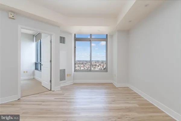 $1,850 | 675 President Street, Unit 2207, Baltimore, MD 21202