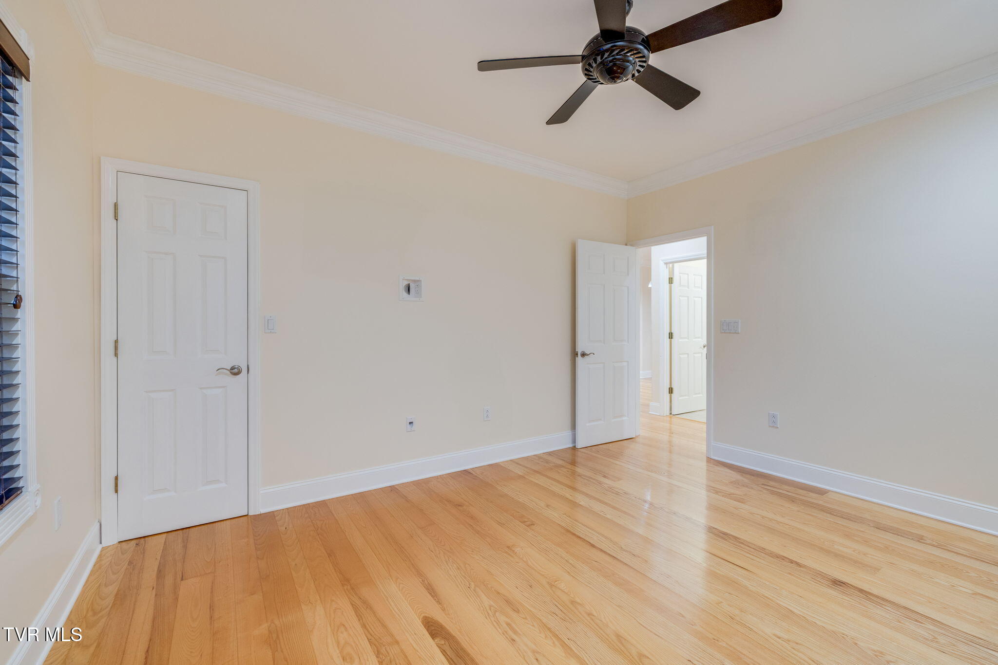 1320 Sun Tree Road Unicoi, TN 37692 - Photo 30 of 42 030