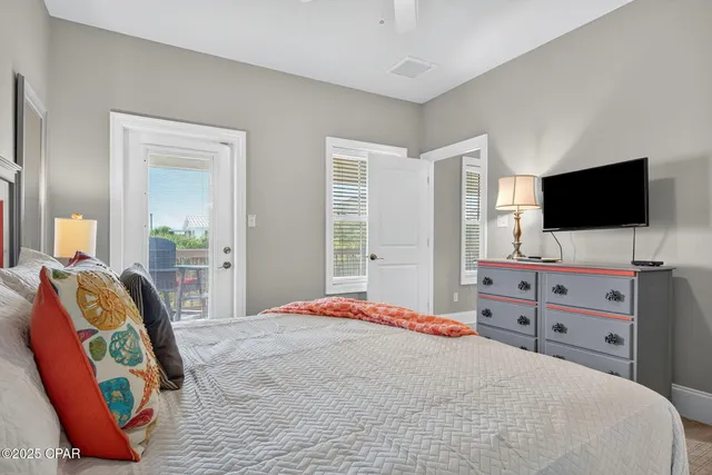 $1,199,000 | 1024 West Gulf Beach Drive, Eastpoint, FL 32328