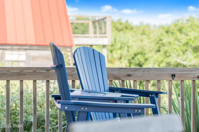 $1,199,000 | 1024 West Gulf Beach Drive, Eastpoint, FL 32328