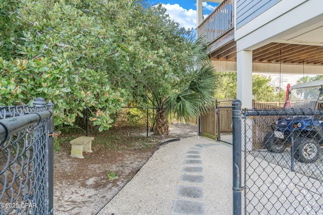 $1,199,000 | 1024 West Gulf Beach Drive, Eastpoint, FL 32328