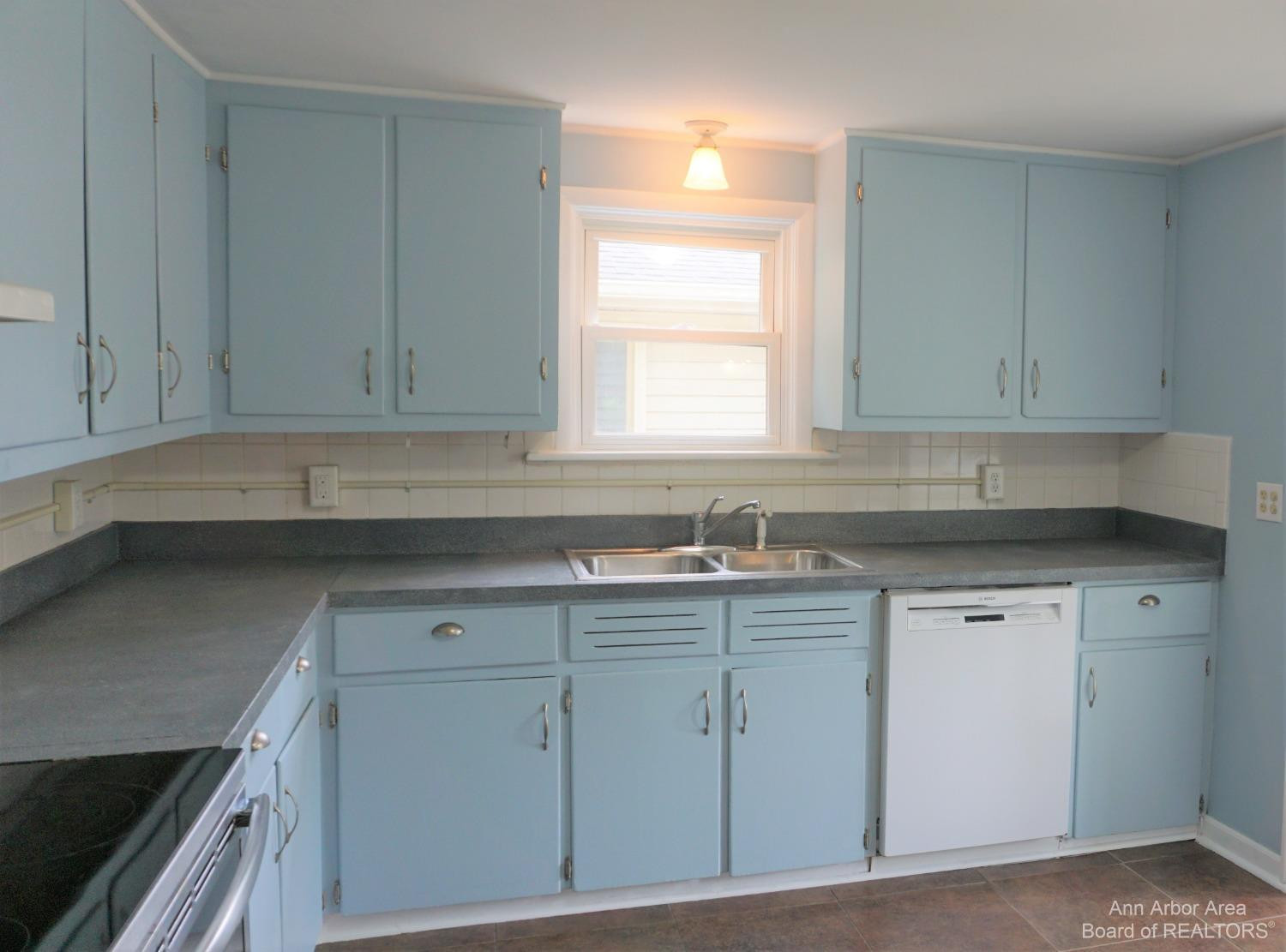 7910 4th Street Dexter, MI 48130 - Photo 12 of 30 Photo 12