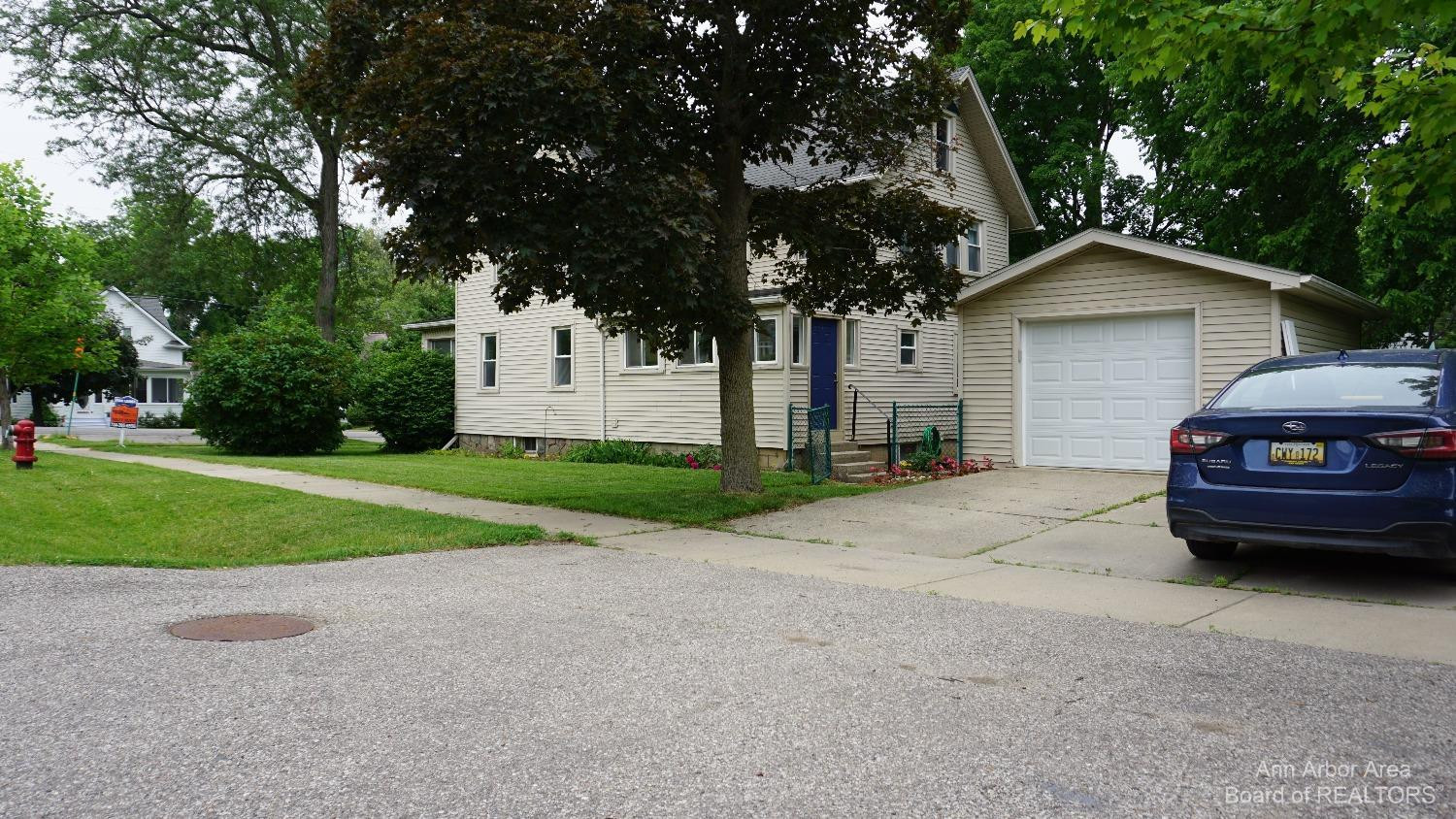 7910 4th Street Dexter, MI 48130 - Photo 4 of 30 Photo 4