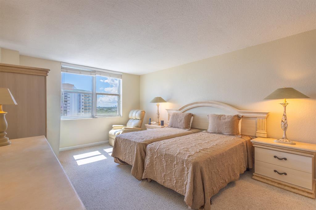 2000 South Ocean Boulevard, Unit 10E Lauderdale-by-the-Sea, FL 33062 - Photo 29 of 86 Master bedroom