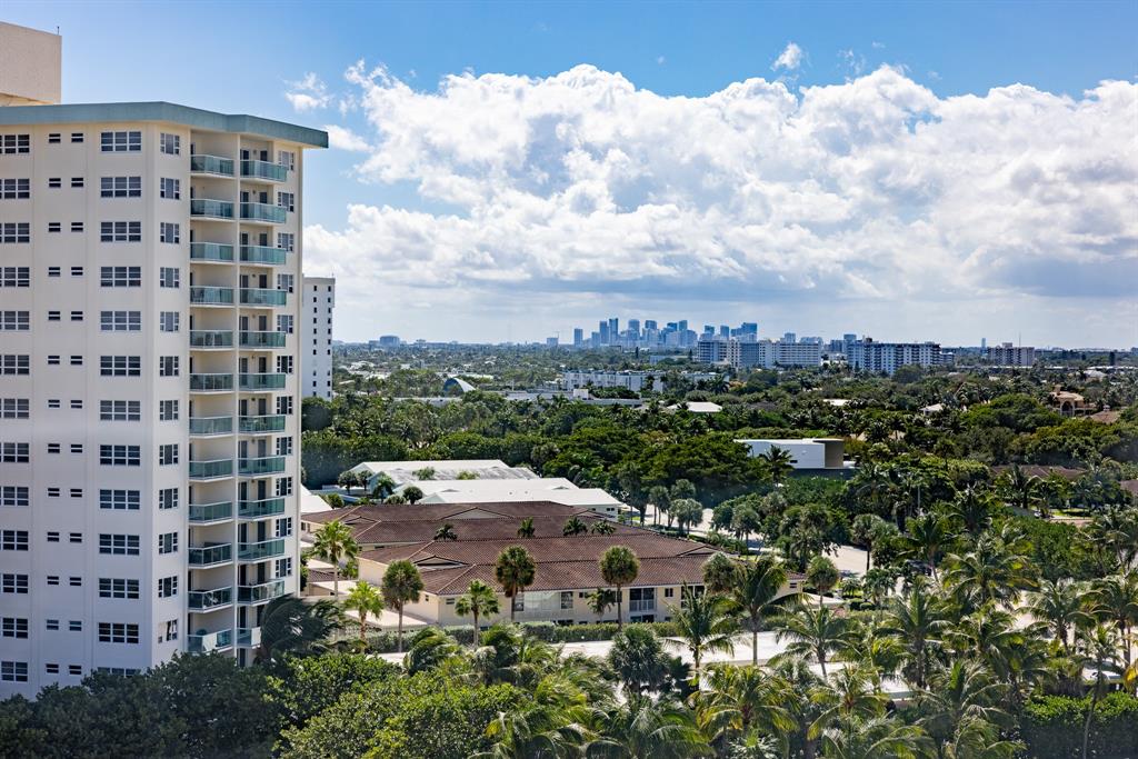 2000 South Ocean Boulevard, Unit 10E Lauderdale-by-the-Sea, FL 33062 - Photo 33 of 86 View looking away from ocean