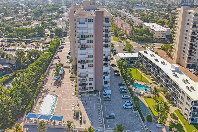 $750,000 | 2000 South Ocean Boulevard, Unit 10E, Lauderdale-by-the-Sea, FL 33062