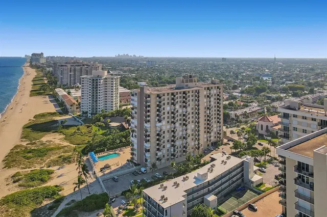 $750,000 | 2000 South Ocean Boulevard, Unit 10E, Lauderdale-by-the-Sea, FL 33062