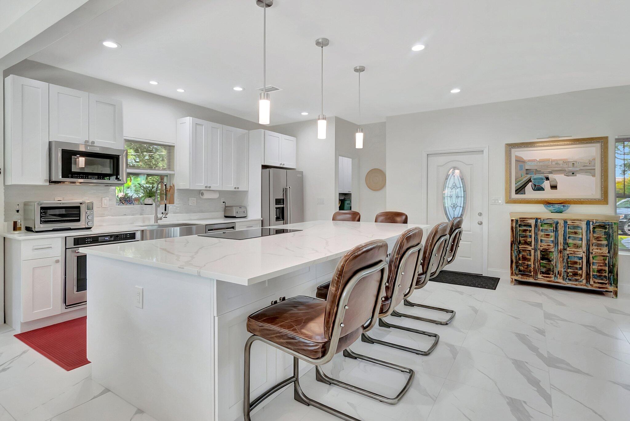 299 Northwest 10th Court Boca Raton, FL 33486 - Photo 9 of 43 15-web-or-mls-DSC_0016