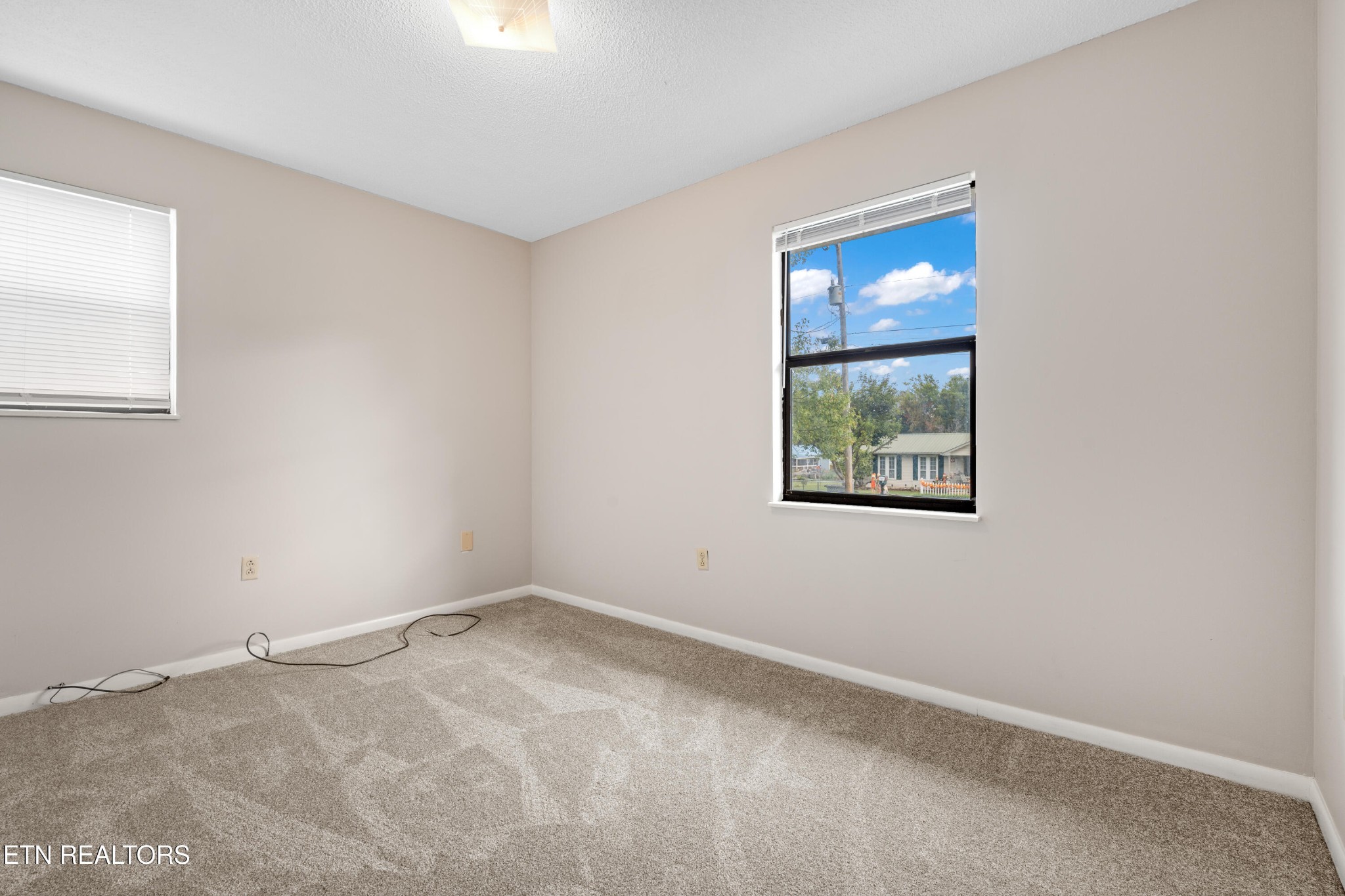 325 Blue Ridge Lane Seymour, TN 37865 - Photo 11 of 27 an empty room with a window