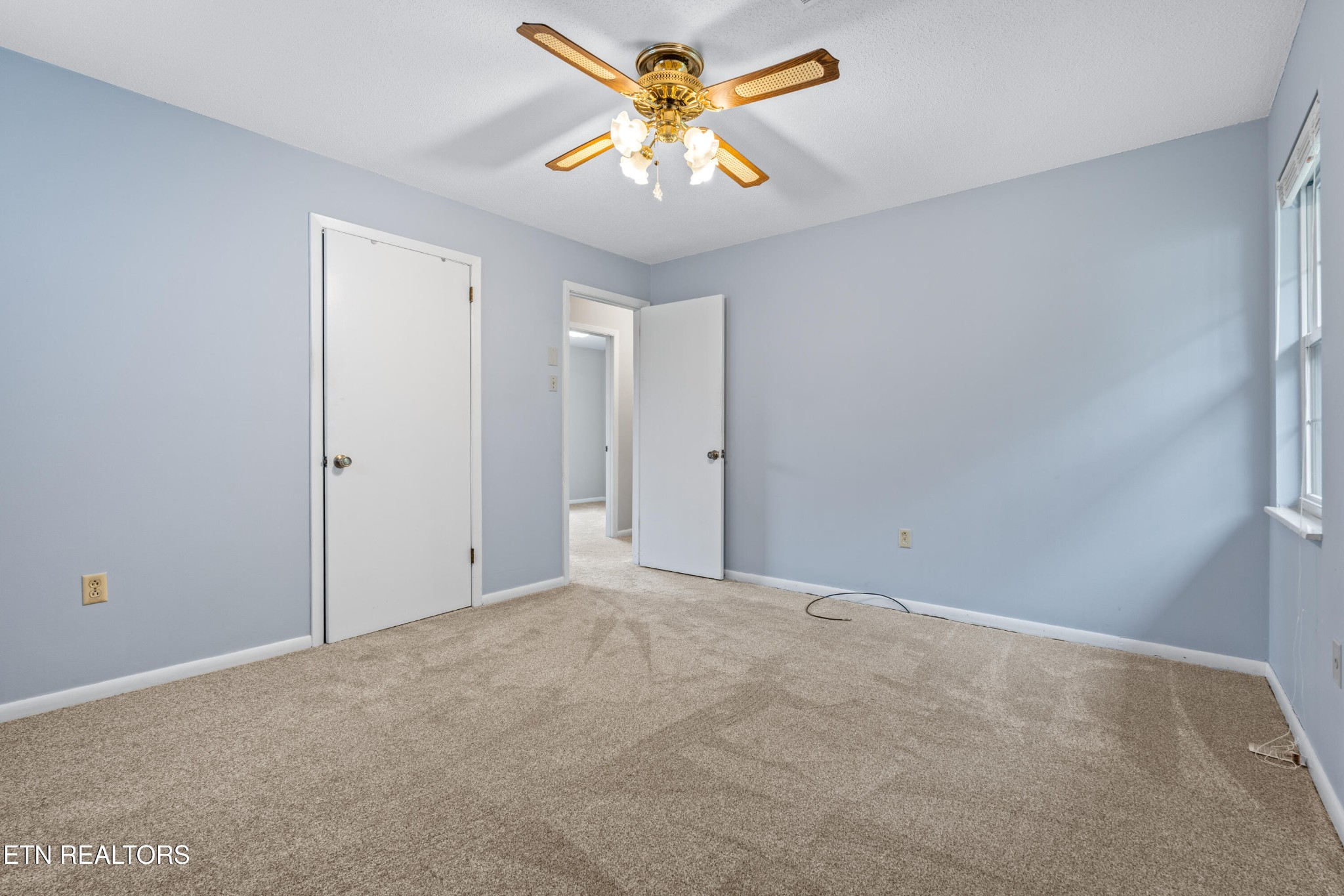 325 Blue Ridge Lane Seymour, TN 37865 - Photo 16 of 27 a view of an empty room