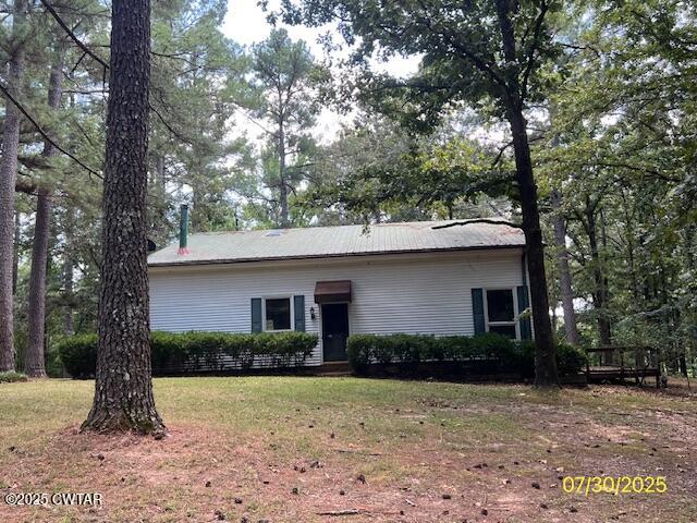 655 Russell Road Bolivar, TN 38008 - Photo 3 of 40 IMG_1660