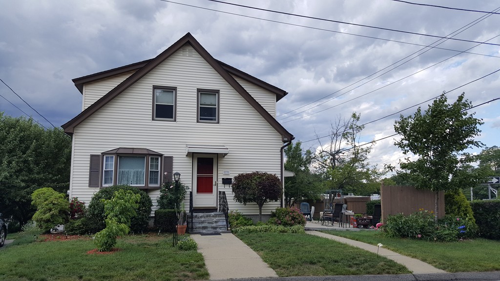 7 Vendora Road Worcester, MA 01606 - Photo 1 of 24 Gallery Image 1
