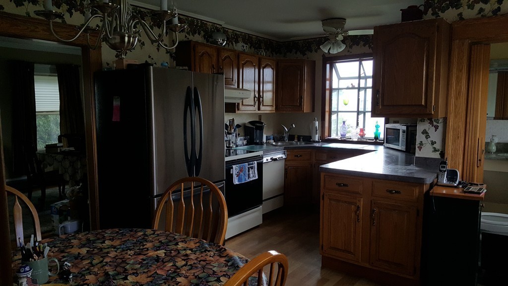 7 Vendora Road Worcester, MA 01606 - Photo 7 of 24 Gallery Image 7