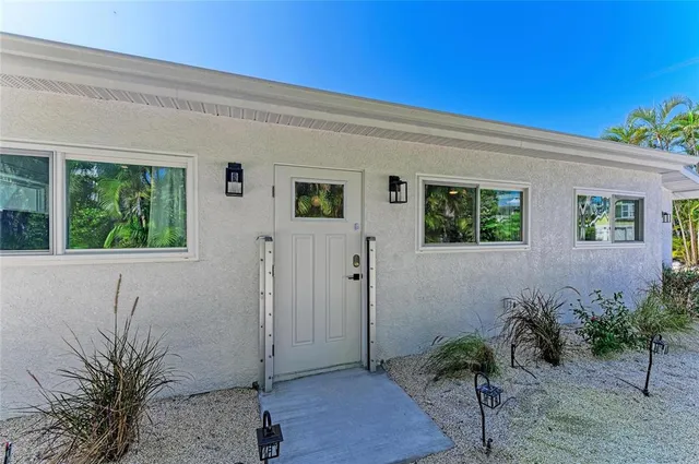 $2,495,000 | 115 Los Cedros Drive, Anna Maria, FL 34216