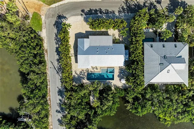 $2,495,000 | 115 Los Cedros Drive, Anna Maria, FL 34216