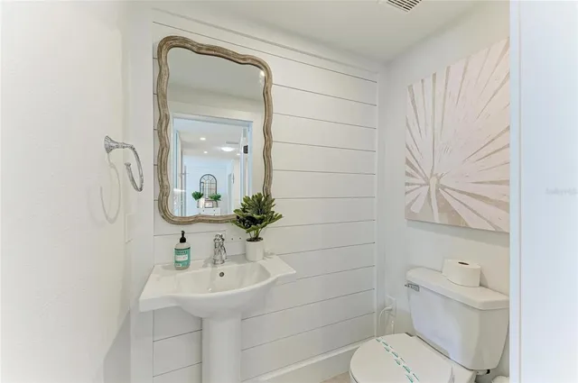 $2,495,000 | 115 Los Cedros Drive, Anna Maria, FL 34216