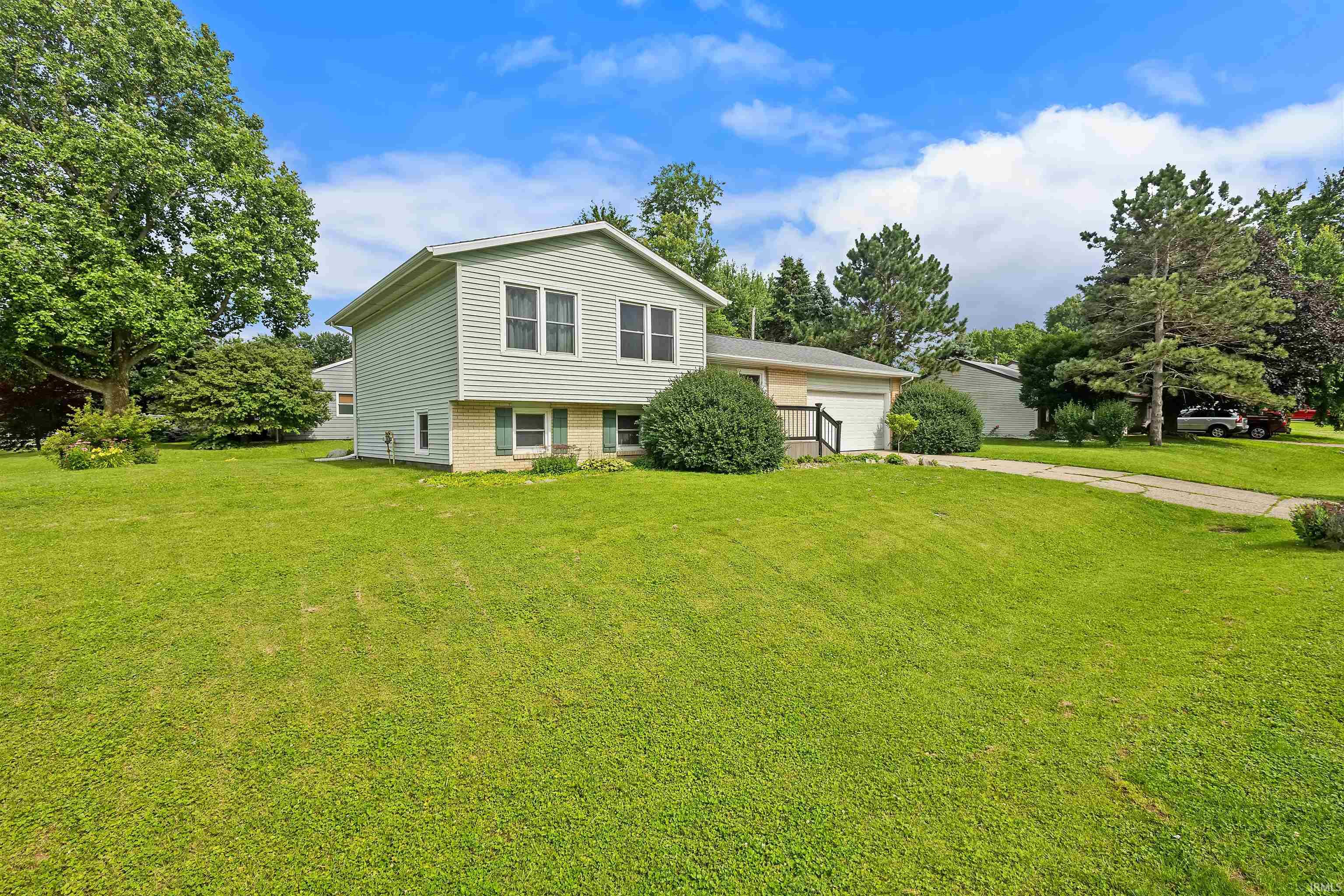 4401 Prairie Dog Road Lafayette, IN 47909 - Photo 3 of 24