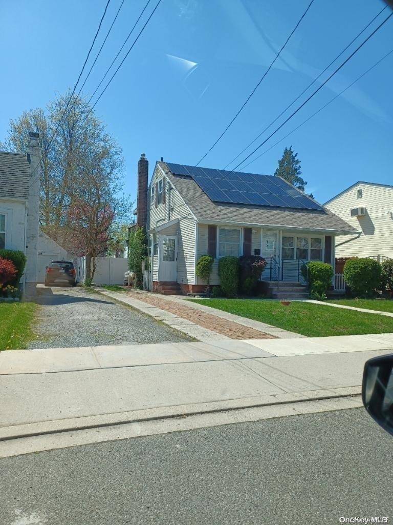 95 Perry Street Hempstead, NY 11550 - Photo 1 of 1 Gallery Image 1