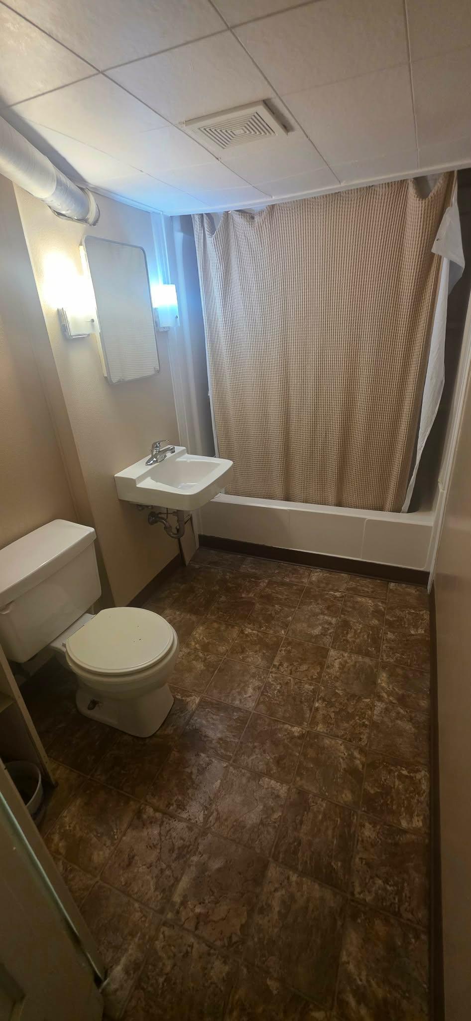 200 5th Street Southwest Austin, MN 55912 - Photo 35 of 68