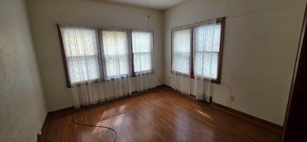 $229,500 | 200 5th Street Southwest, Austin, MN 55912
