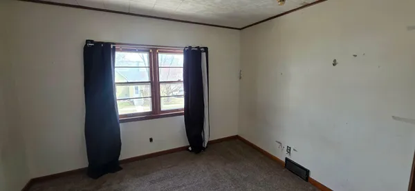 $229,500 | 200 5th Street Southwest, Austin, MN 55912