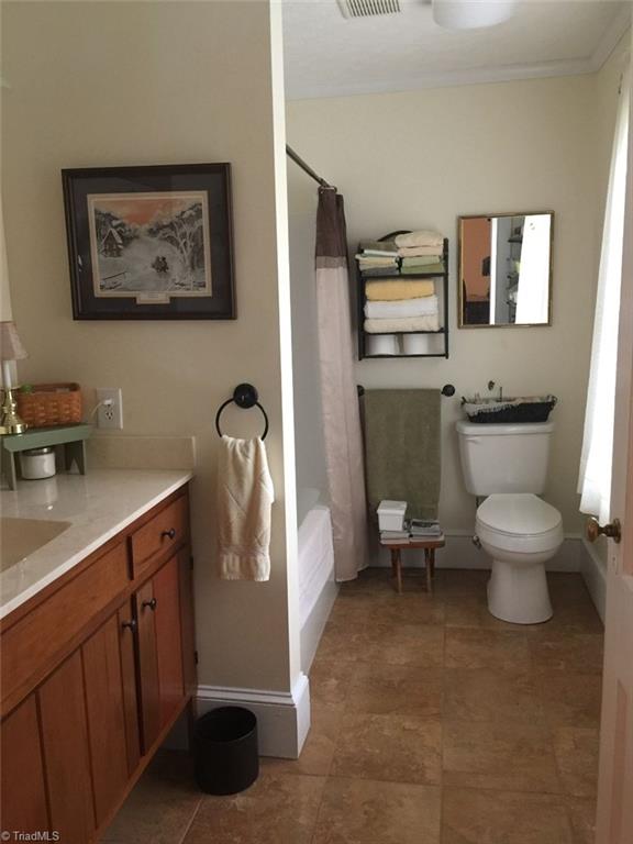 712 Union Cross Road Dobson, NC 27017 - Photo 17 of 21 Gallery Image 17
