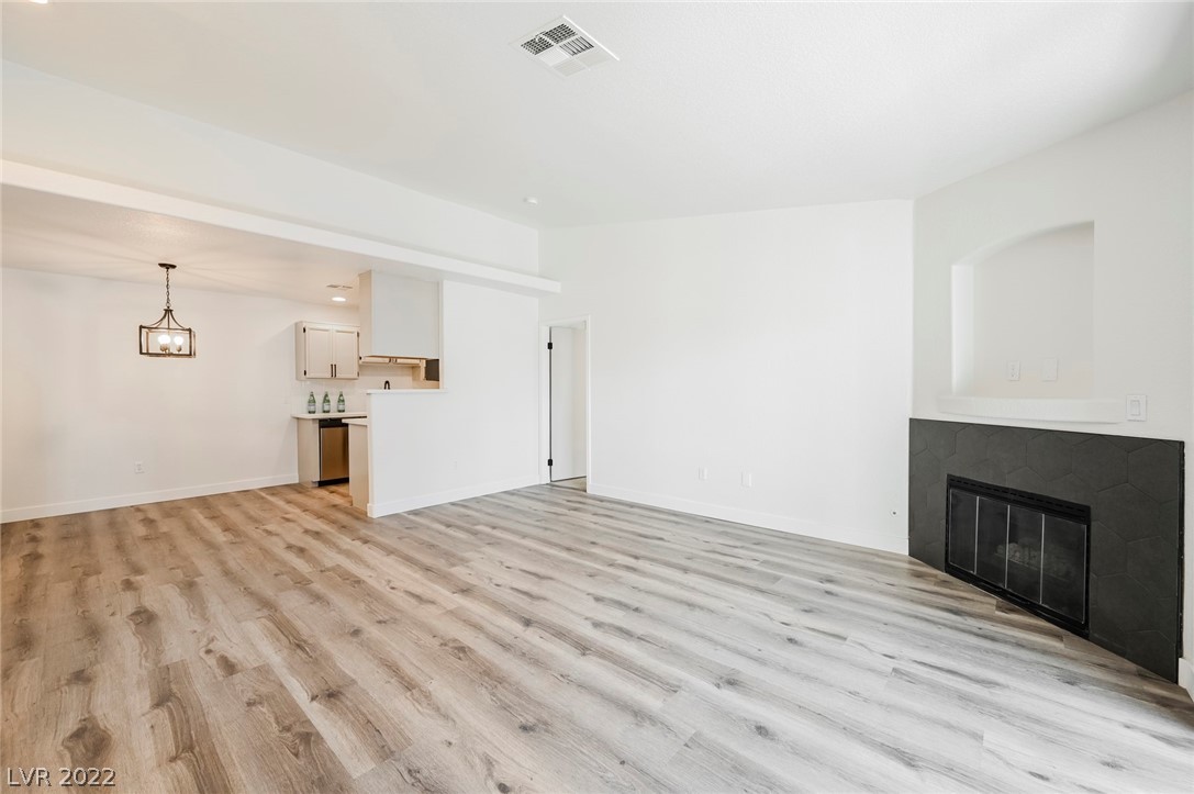 4730 East Craig Road, Unit 2105 Las Vegas, NV 89115 - Photo 7 of 29