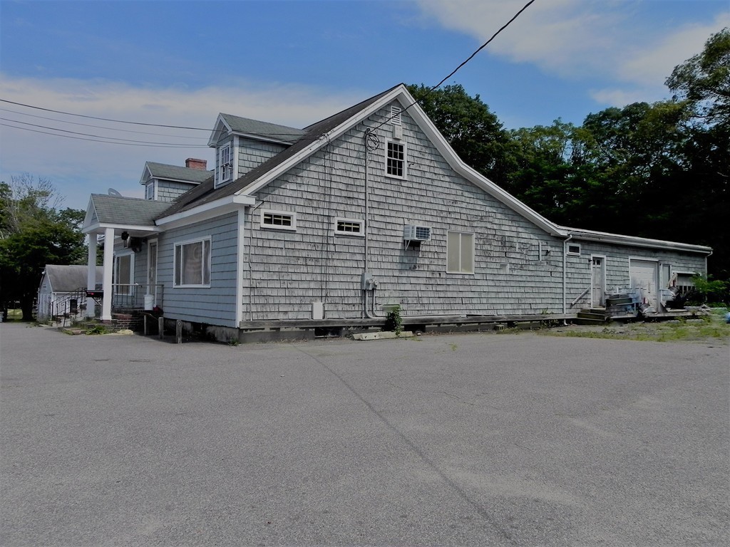43 Sandwich Road Wareham, MA 02571 - Photo 14 of 20