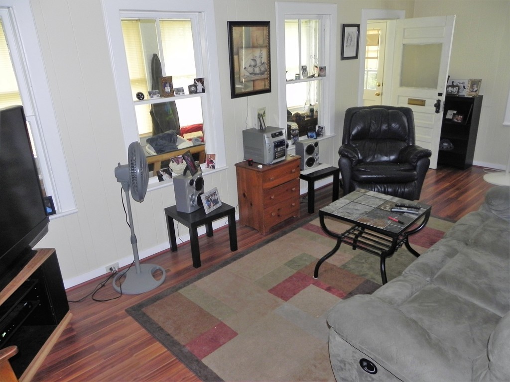43 Sandwich Road Wareham, MA 02571 - Photo 6 of 20
