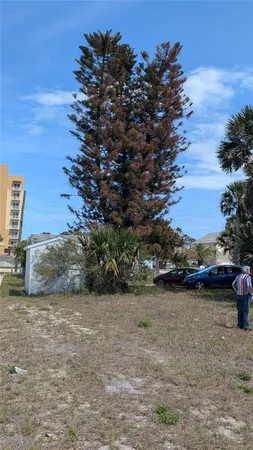 $499,000 | 1710 South Atlantic Avenue, New Smyrna Beach, FL 32169